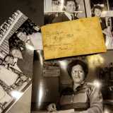 �Il locale fu fondato dai miei nonni Anna Zaccarelli e Saverio Viola - esordisce il 43enne proprietario Maurizio - mentre ci mostra alcune storiche foto dell'inaugurazione� 